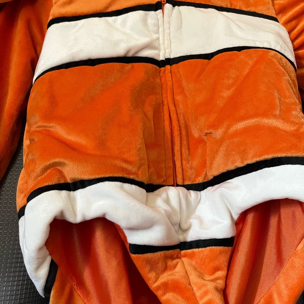 Disney store original Nemo costume